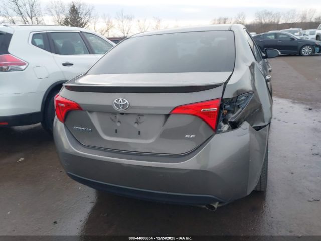 Toyota Corolla Se Image 16