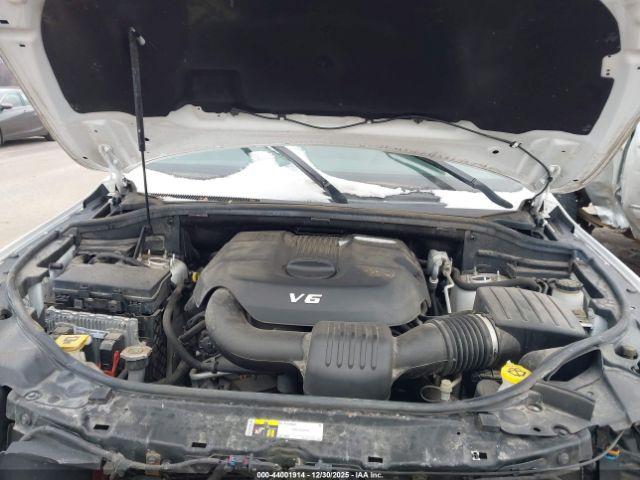 Jeep Grand Cherokee Limited Image 11