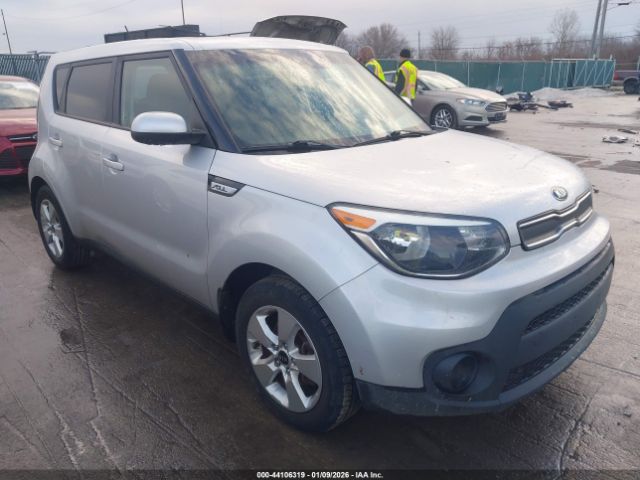 Kia Soul Image 1
