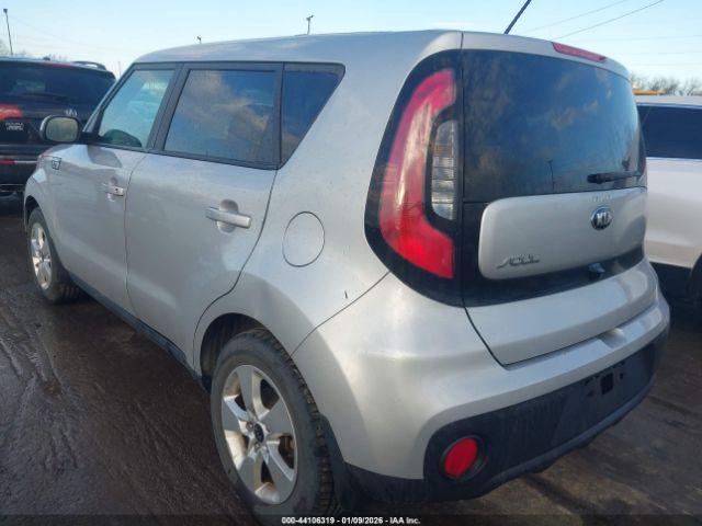 Kia Soul Image 7