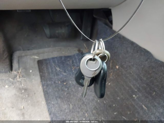 Chrysler LHS Image 2