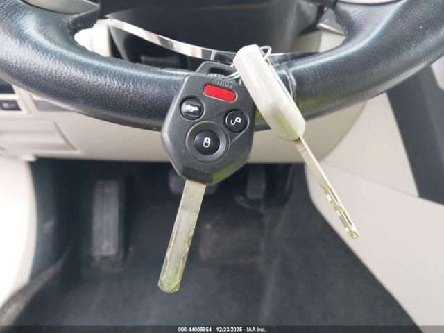 Subaru Outback 2.5i Limited Image 13