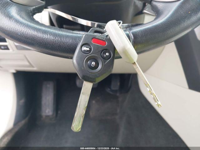 Subaru Outback 2.5i Limited Image 13