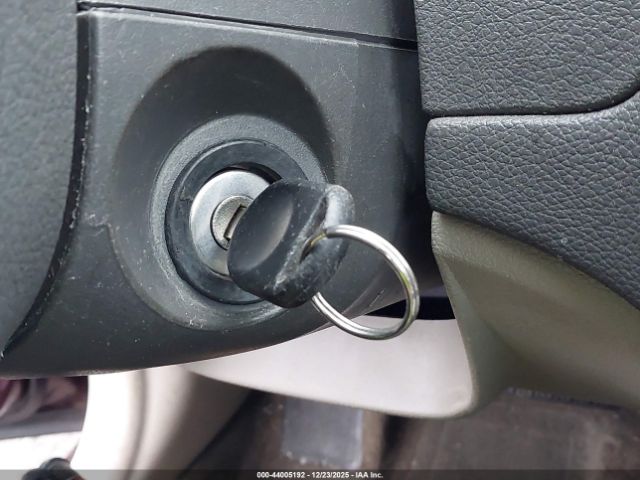 Ford Fusion S Image 14