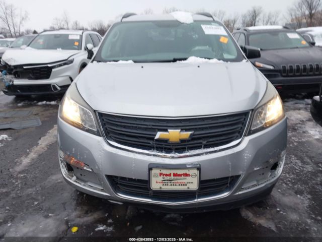 Chevrolet Traverse Ls Image 4