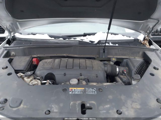 Chevrolet Traverse Ls Image 8