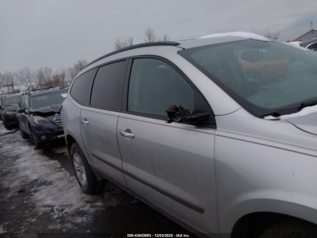 Chevrolet Traverse Ls Image 16