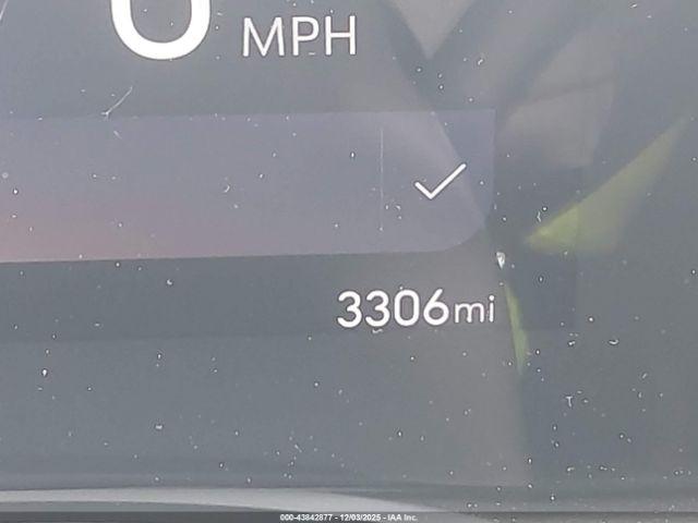 Buick Envista Sport Touring Fwd Image 2