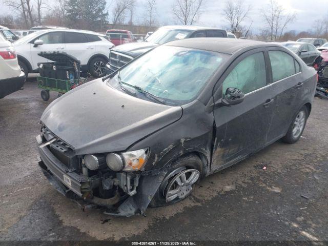 Chevrolet Sonic Lt Auto Image 15