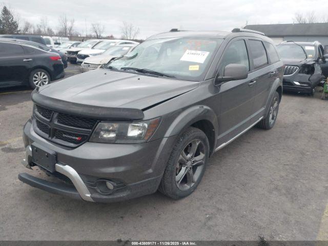 Dodge Journey Crossroad Image 4
