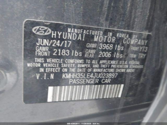 Hyundai ELANTRA Image 10