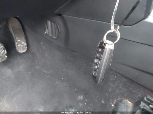 Ford Explorer Xlt Image 8