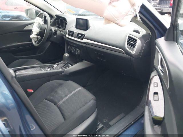 Mazda Mazda3 Sport Image 3