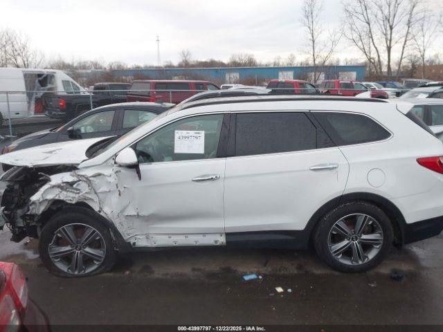 Hyundai SANTA FE Se Image 12