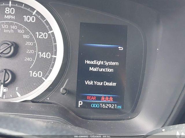 Toyota Corolla Le Image 13