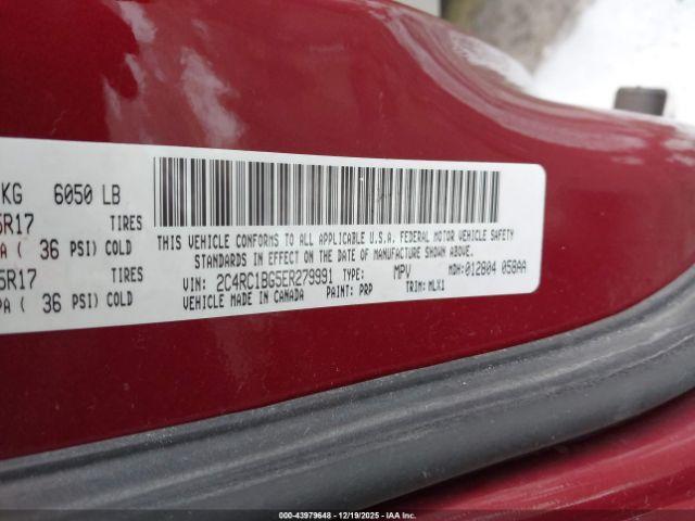 Chrysler Town & Country Touring Image 8