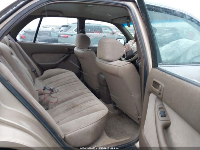 Toyota Camry Image 7