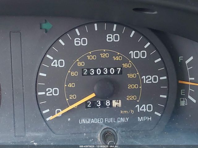 Toyota Camry Image 15