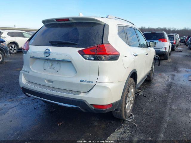 Nissan Rogue Sv Image 2