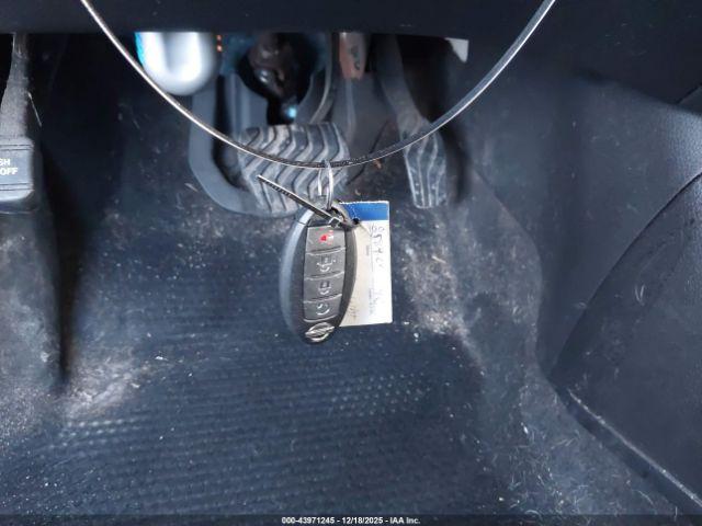 Nissan Rogue Sv Image 7