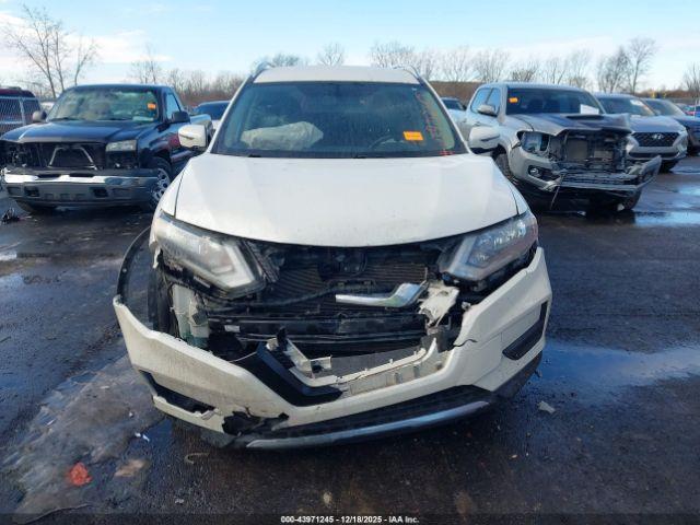 Nissan Rogue Sv Image 11