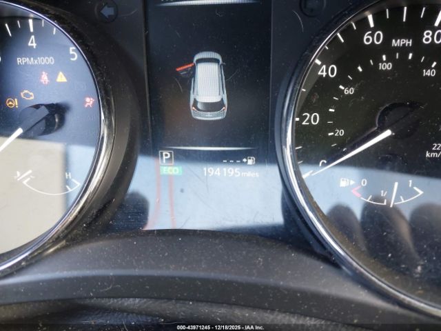 Nissan Rogue Sv Image 13