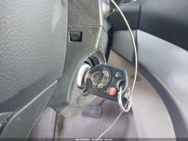 Ford Escape Se Image 8