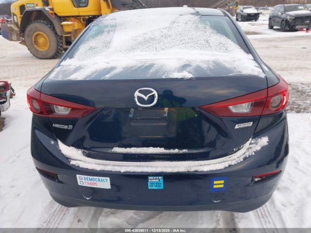 Mazda Mazda3 Sport Image 2