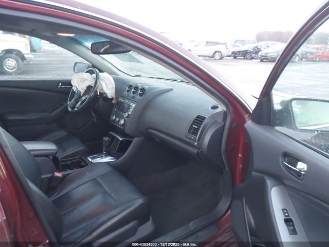 Nissan Altima 2.5 S Image 17