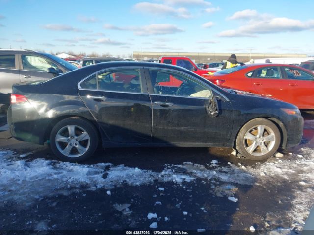 Acura TSX 2.4 Image 10