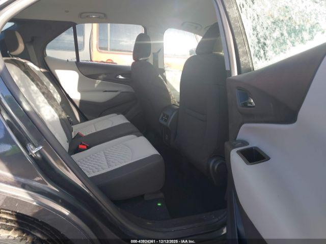 Chevrolet Equinox Ls Image 9