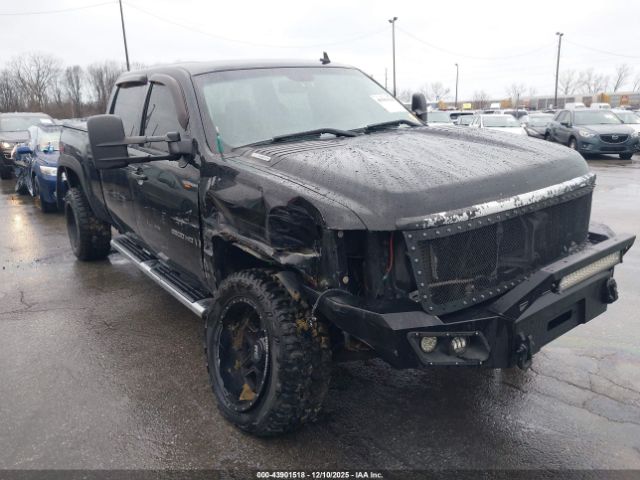 Chevrolet Silverado 2500 Lt Image 1