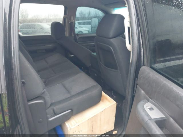 Chevrolet Silverado 2500 Lt Image 5