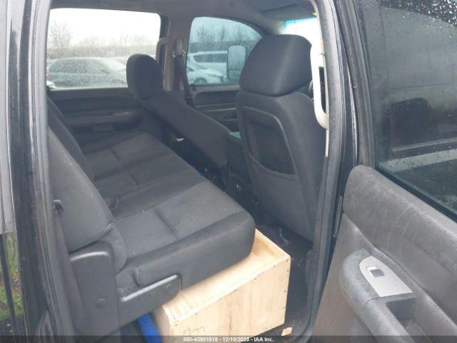 Chevrolet Silverado 2500 Lt Image 5