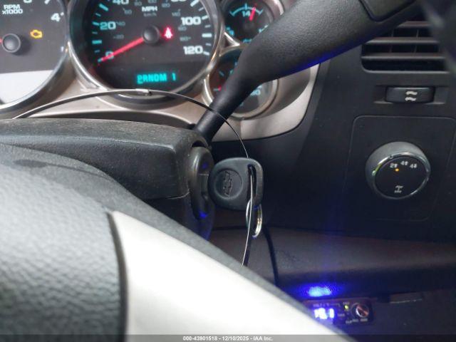 Chevrolet Silverado 2500 Lt Image 12