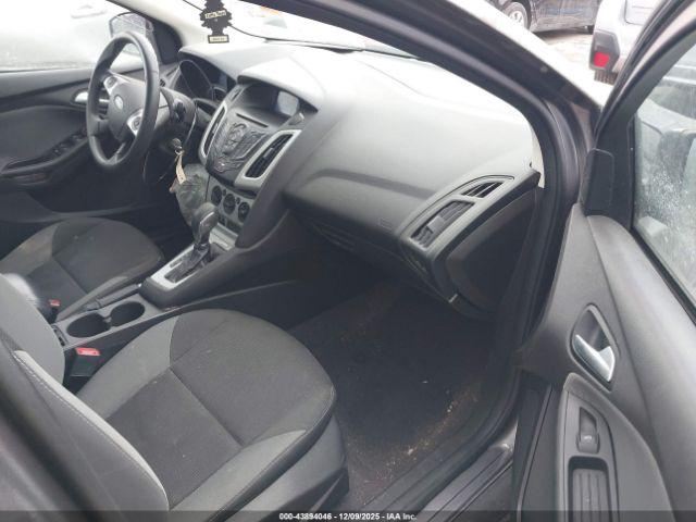 Ford Focus Se Image 15