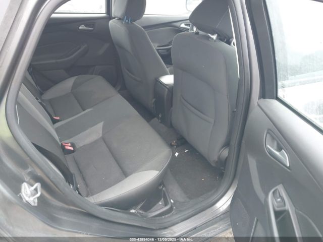 Ford Focus Se Image 4