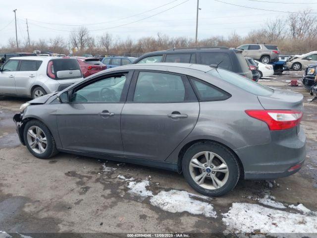 Ford Focus Se Image 14