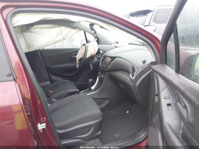 Chevrolet Trax Ls Image 5