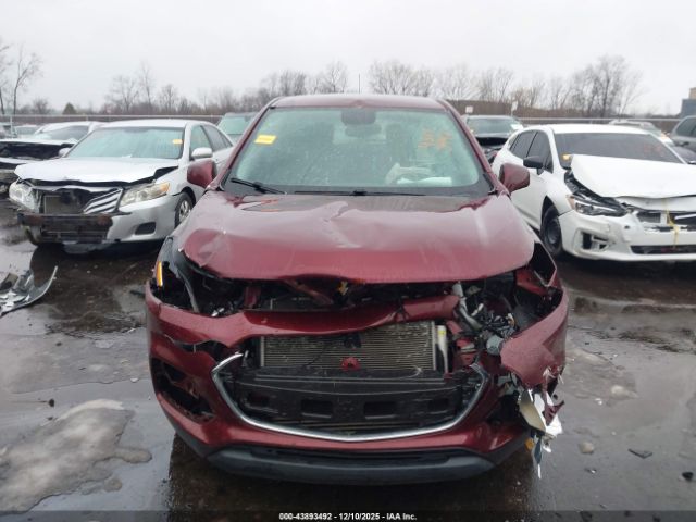 Chevrolet Trax Ls Image 13