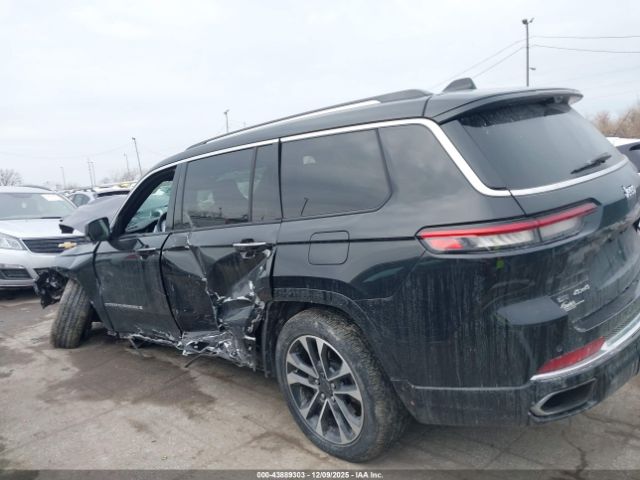 Jeep Grand Cherokee Overland 4x4 Image 9