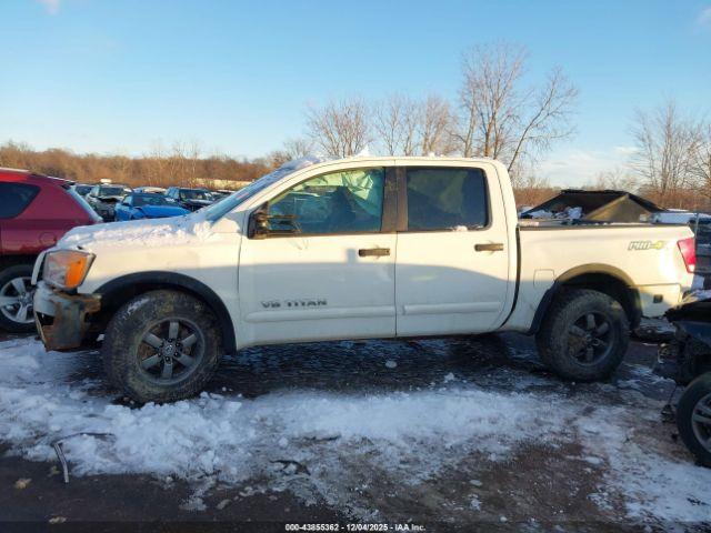 Nissan Titan Image 9