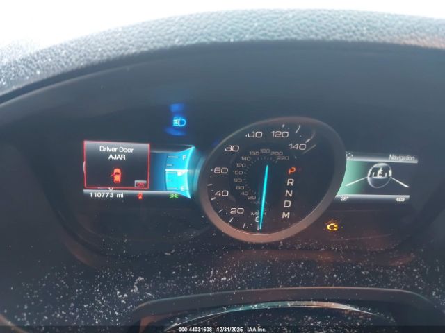 Ford Explorer Limited Image 6