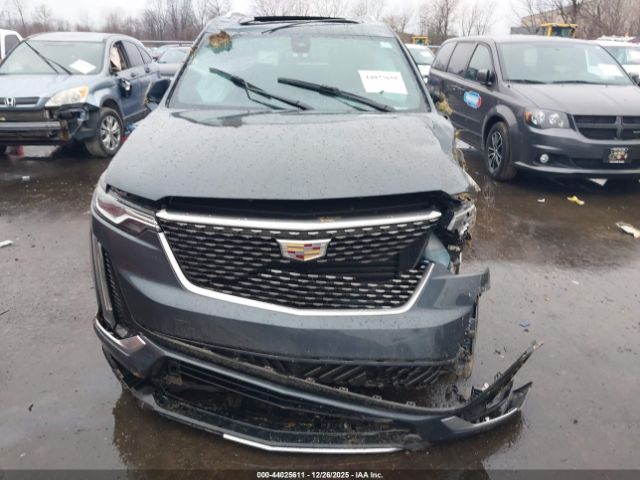 Cadillac XT6 Awd Premium Luxury Image 9