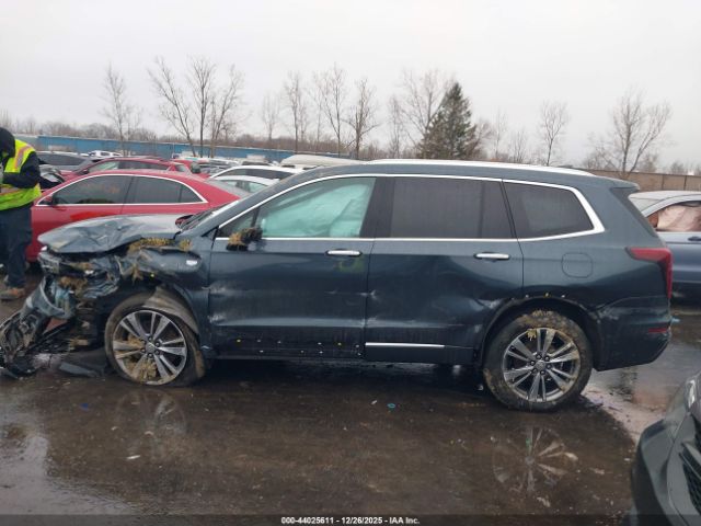 Cadillac XT6 Awd Premium Luxury Image 15