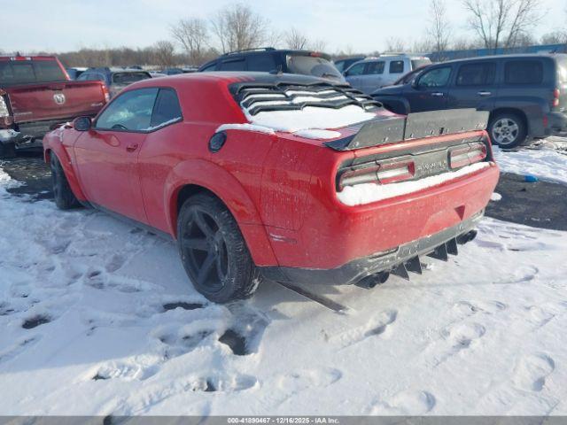 Dodge Challenger 392 Hemi Scat Pack Shaker Image 8