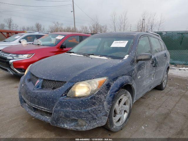 Pontiac Vibe Image 15