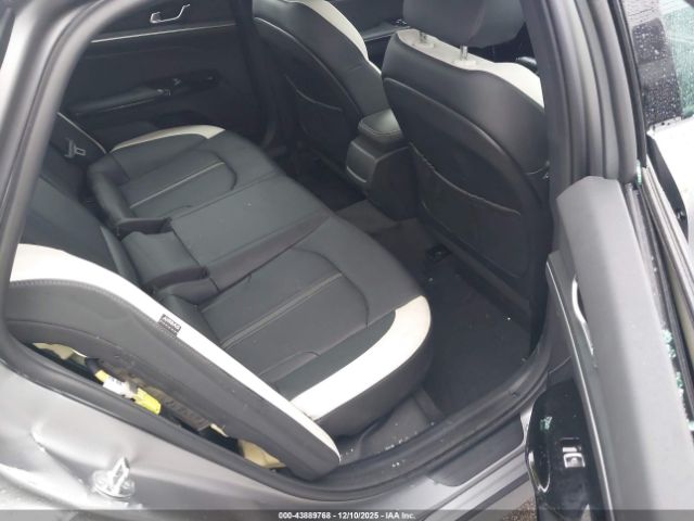 Kia K5 Gt-line Image 7