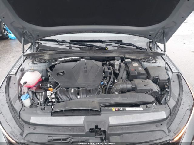 Kia K5 Gt-line Image 15