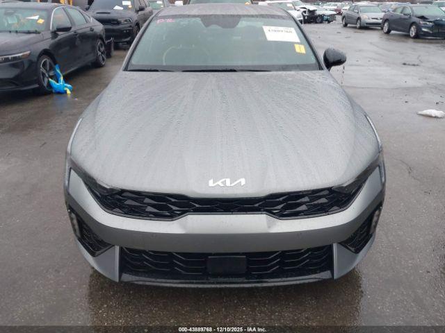 Kia K5 Gt-line Image 11